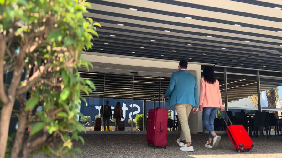 Minimize airport time