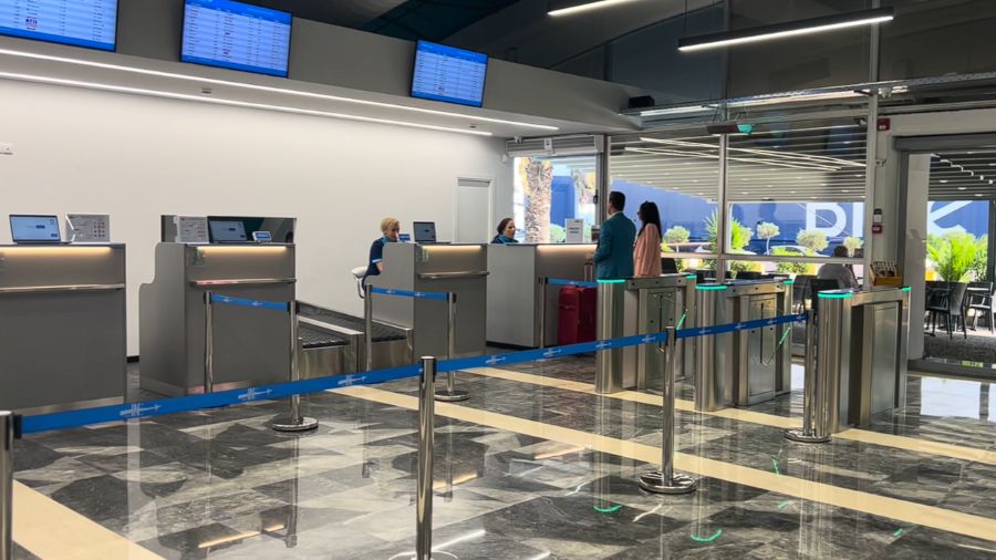 Minimize airport time